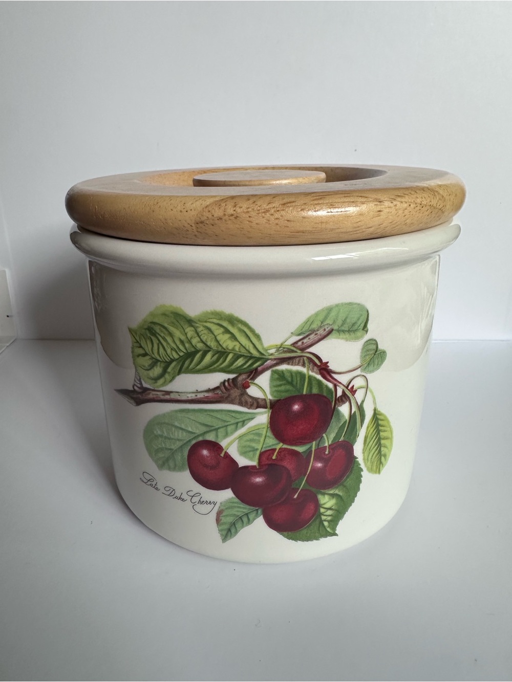 PORTMEIRION
POMONA Late Dark Cherry Canister Made in Britain